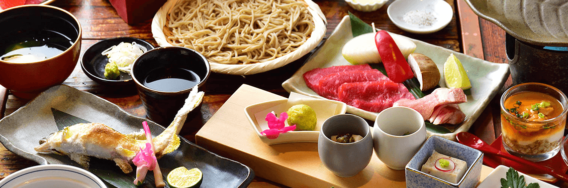 楽しみにしていた囲炉裏でのご飯